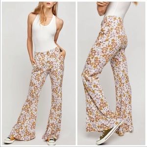 Free People Can't Take My Eyes Off Of You Floral Flare Pant Tea Combo Medium